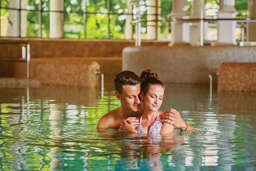 Tanie spa dla dwojga - relaks i romantyzm w przystępnej cenie