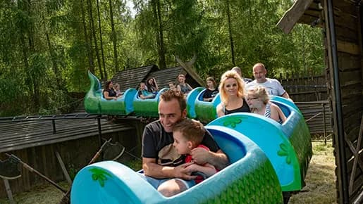 Farma Iluzji atrakcje – co warto zobaczyć i przeżyć na miejscu